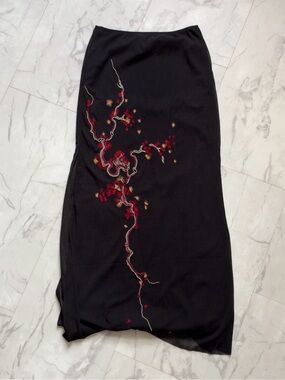 Vivienne Tam Black Embroidered Maxi Skirt with Red Floral Detail